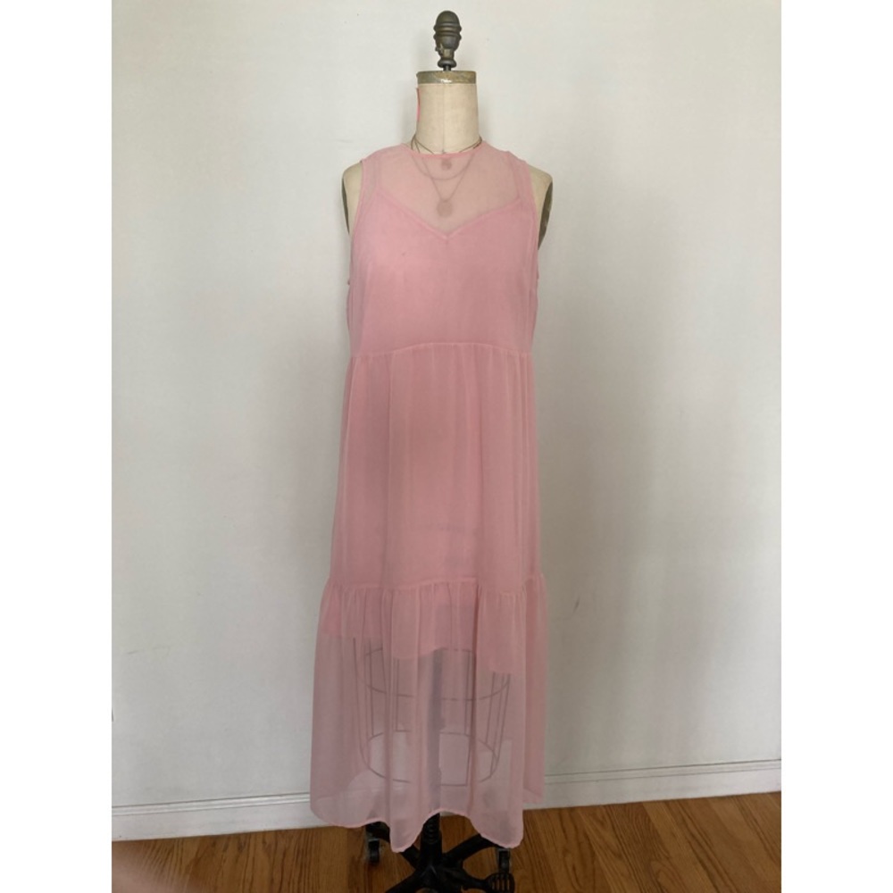 Who What Wear light pink tiered dress w/ slip